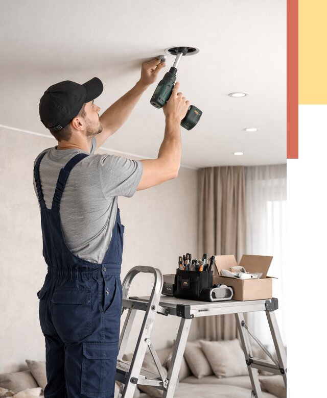 Установка и монтаж точечных светильников в натяжной потолок в Архангельске от 1851 руб. | ОТДЕЛОЧНИК-Рхн